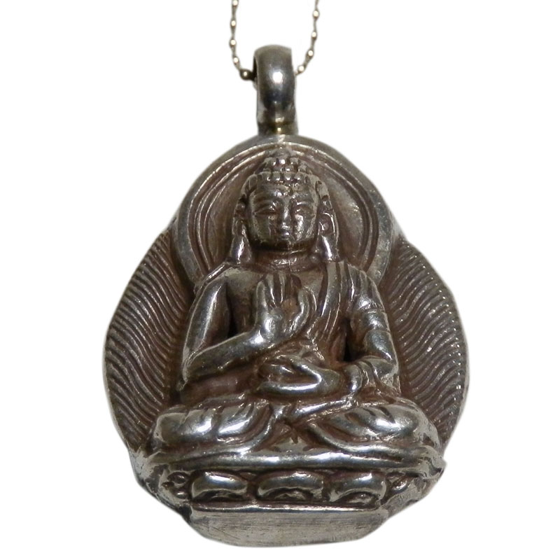 アジアン雑貨 ネパール仏具 シルバーアクセサリー BN-12 ブッタネックレス(アモーガシッディー像)