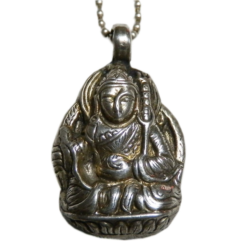 アジアン雑貨 ネパール仏具 シルバーアクセサリー BN-17 ブッタネックレス(パドマサンバ・ブッタ)