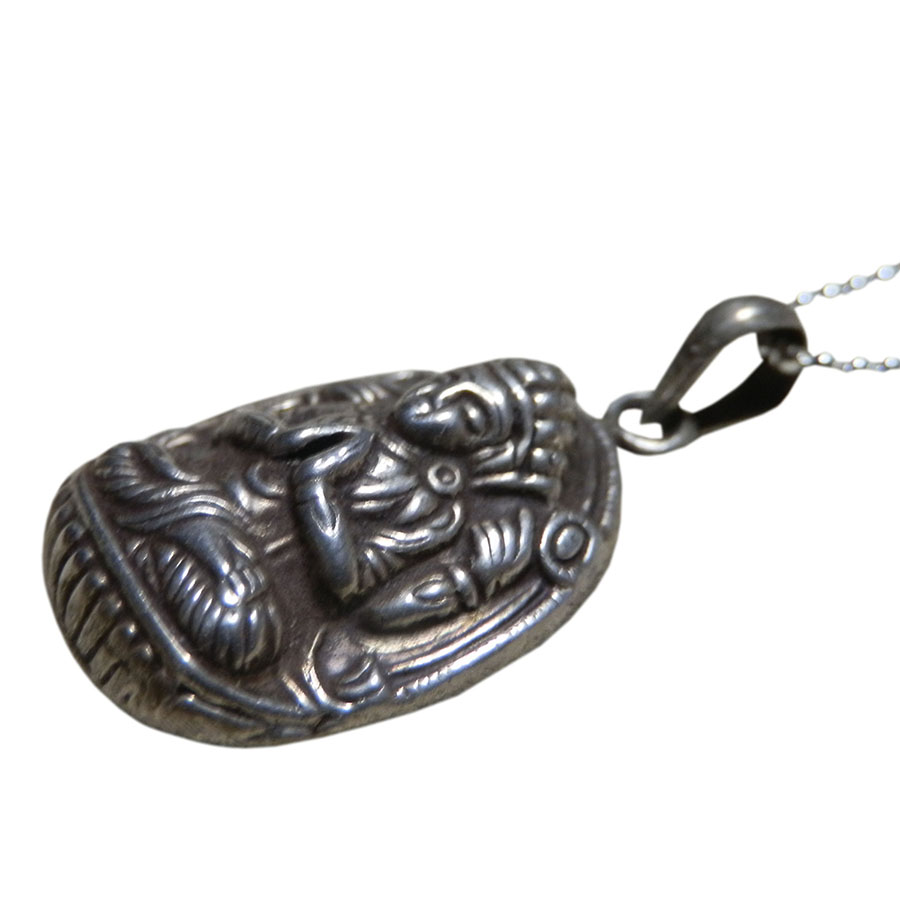 アジアン雑貨 ネパール仏具 シルバーアクセサリー BN-19 ブッタネックレス(チャングラレーシー)