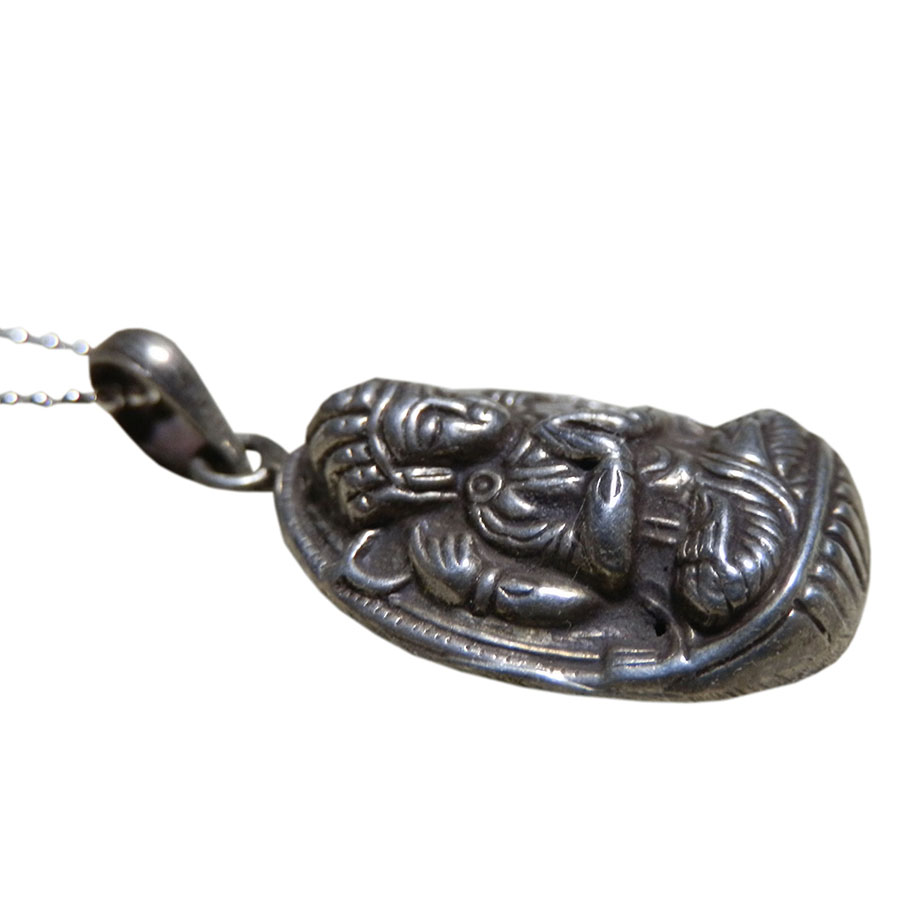 アジアン雑貨 ネパール仏具 シルバーアクセサリー BN-19 ブッタネックレス(チャングラレーシー)