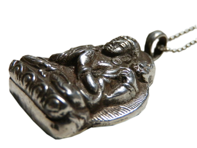 アジアン雑貨 ネパール仏具 シルバーアクセサリー BN-22 ブッタネックレス(チャングラレーシー)