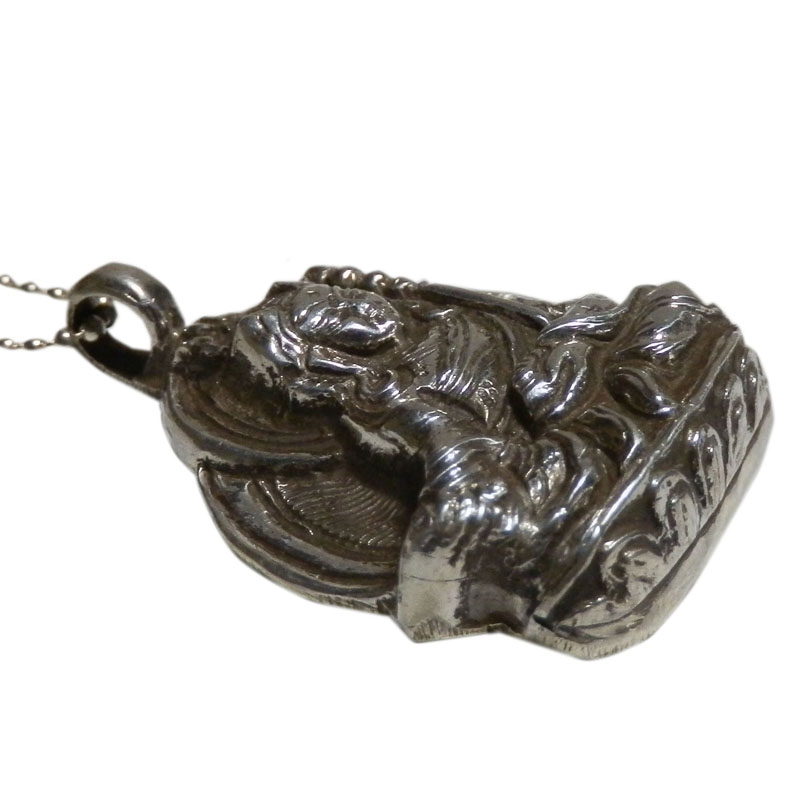 アジアン雑貨 ネパール仏具 シルバーアクセサリー BN-27 ブッタネックレス(パドマサンバ)