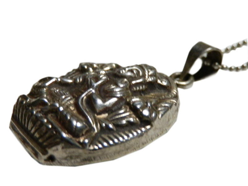 アジアン雑貨 ネパール仏像ネックレス シルバーアクセサリー BN-2 ブッタネックレス(ホワイトターラー)