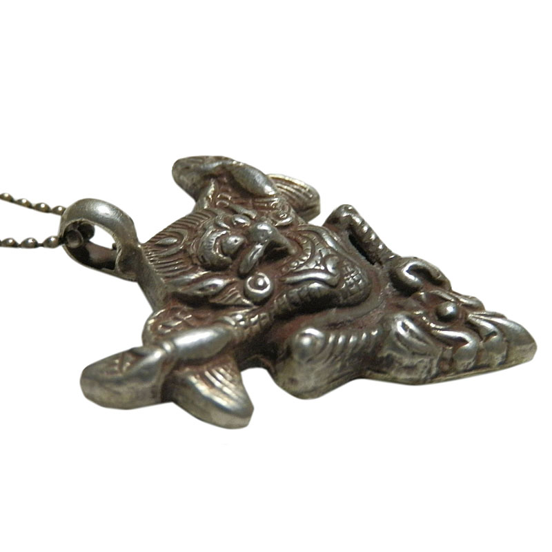 アジアン雑貨 ネパール仏具 シルバーアクセサリー BN-42 ブッタネックレス(ガルーダー)