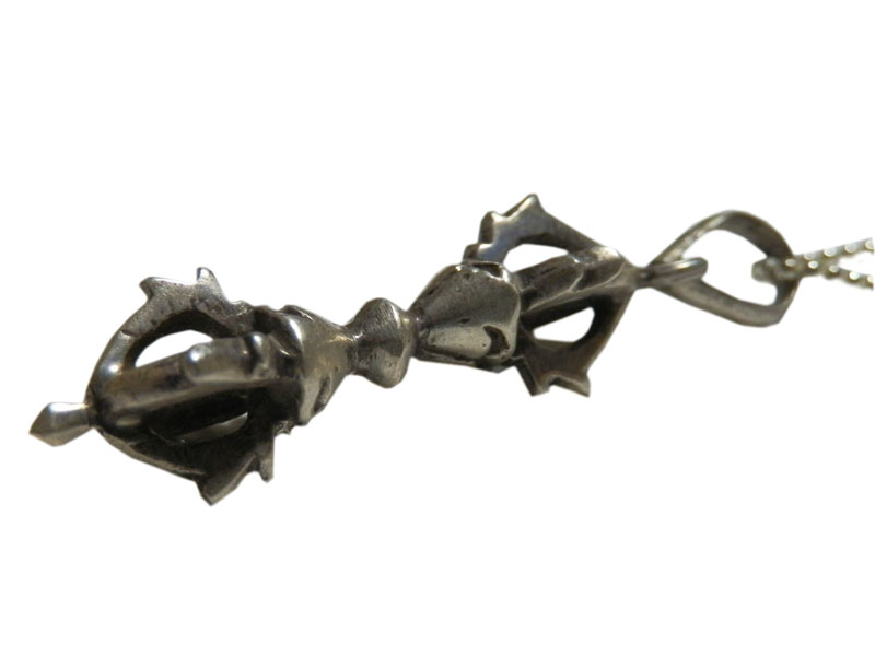 アジアン雑貨 ネパール仏具 シルバーアクセサリー DO-1 お守りネックレス(ドルジェ)
