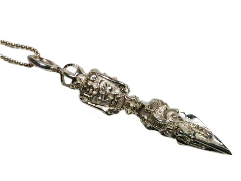 アジアン雑貨 ネパール仏具 シルバーアクセサリー PURU-4 お守りネックレス(プルパ)
