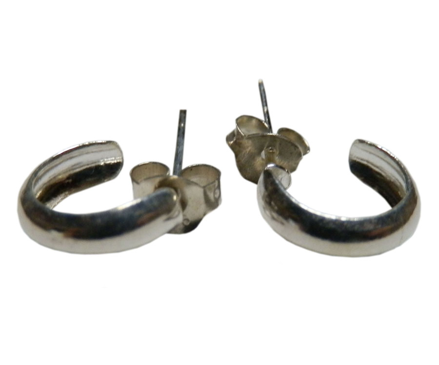 アジアン雑貨 シルバーアクセサリー KCP-32 シルバー・キャッチ付きピアス(半円 小)