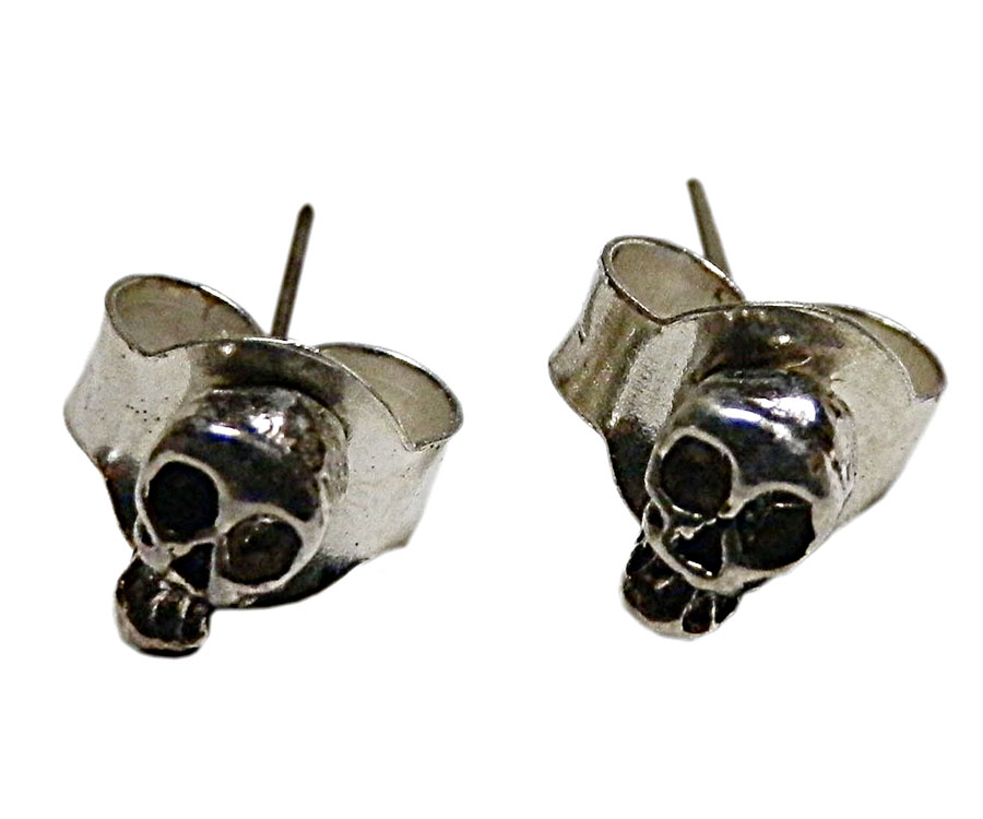 アジアン雑貨 シルバーアクセサリー KCP-33 シルバー・キャッチ付きピアス(ドクロ 小)